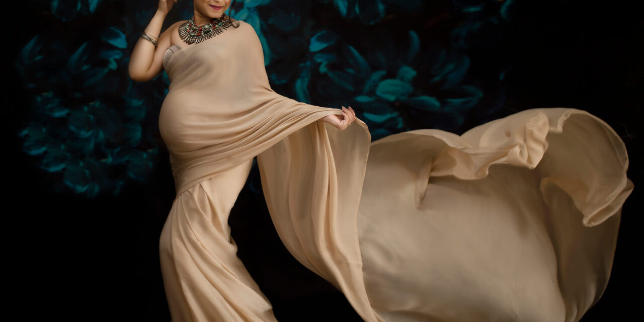 Maternity Photoshoot Packages & Cost in Hyderabad – ClapNClick 