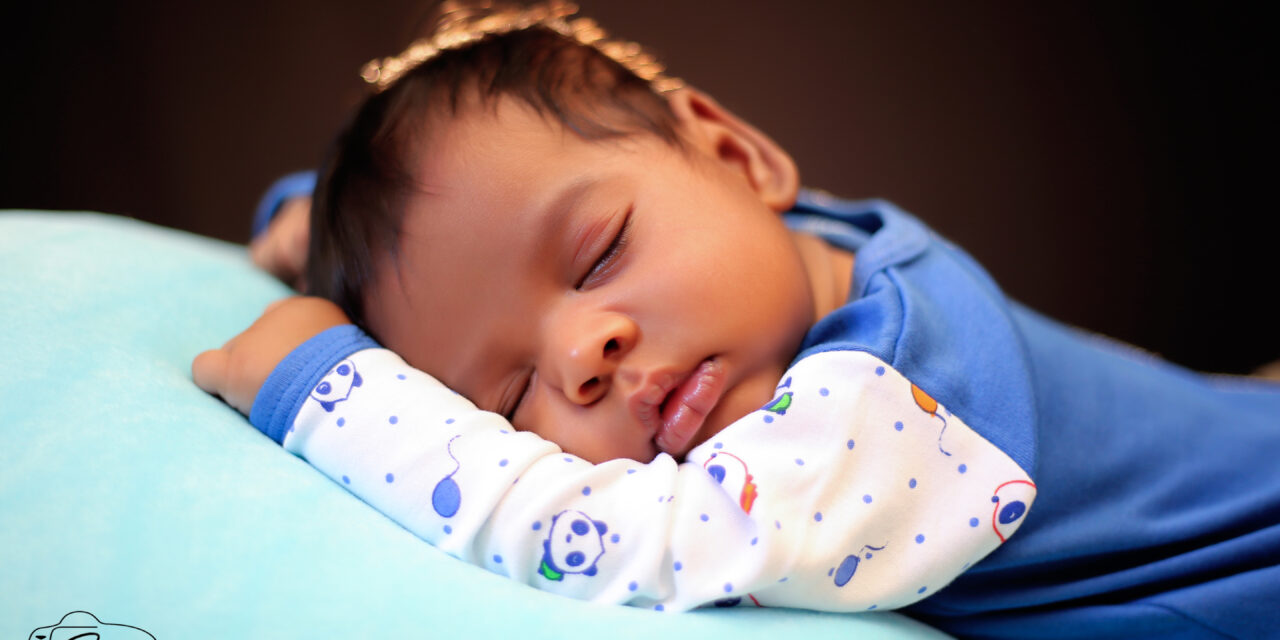 Baby Photoshoots in Hyderabad | Monthly Milestones 1–12 Months