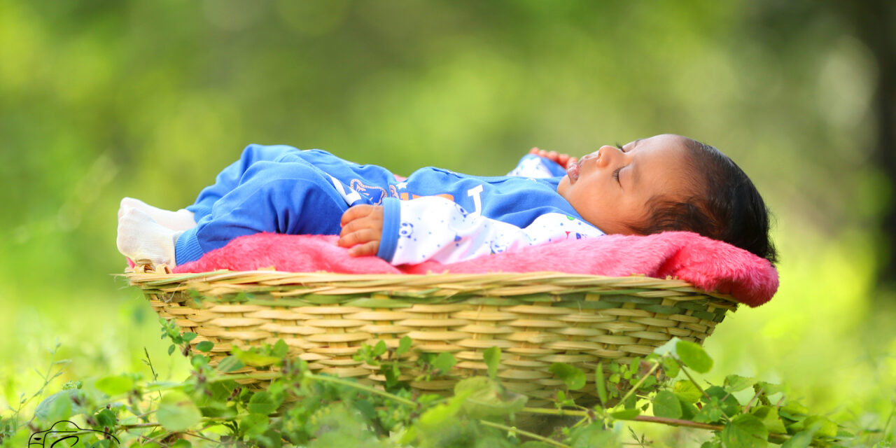 6 Month Baby Photoshoot in Hyderabad – ClapNClick